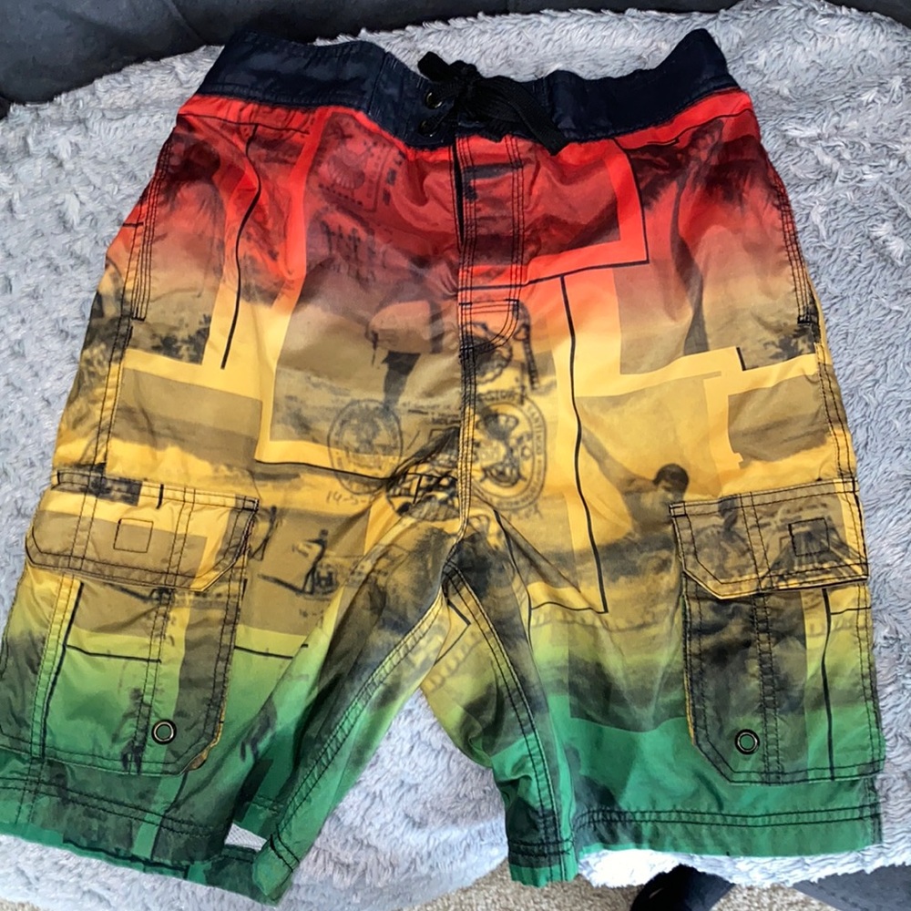 🚫 SOLD 🚫 US Apparel Swim Shorts